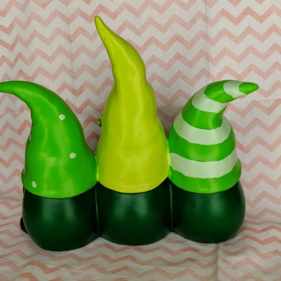 New - Luck of the Irish 3 Gnome decorative accent -10" x 10" - Picture 2 of 4